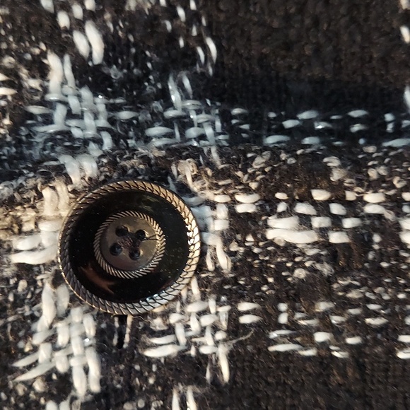 NWOT Chico's Lightweight Jacket - Picture 4 of 4